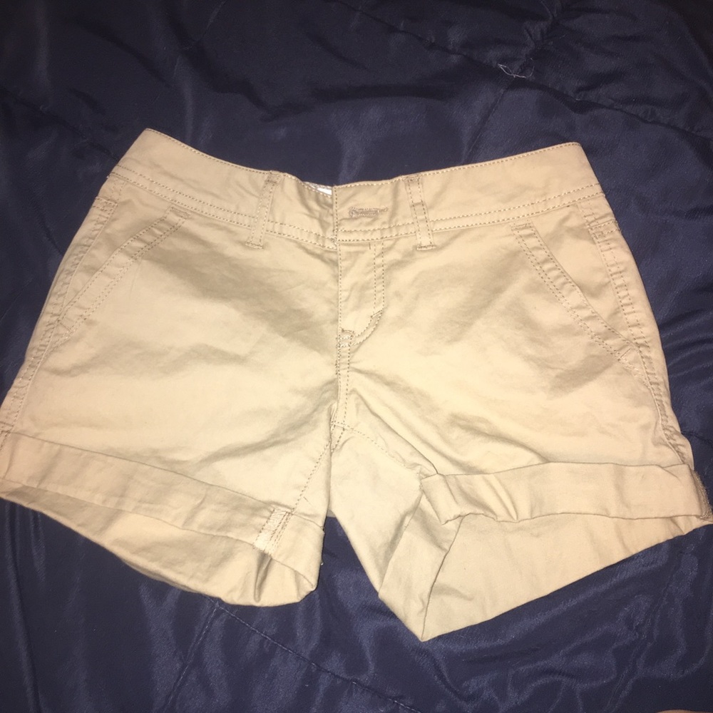 00 Aeropostale Cargo Shorts